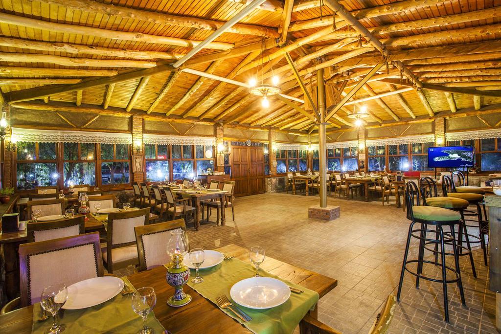 Otantik Tas Ev Bed & Breakfast Даламан Екстериор снимка